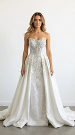 1230- Robe de mariée bustier avec surjupe satin