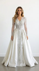 1288- Robe de mariée style princesse avec surjupe satinée manches longues