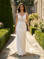 2002- Vestido de noiva de renda com cauda 