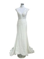 2001- Vestido de noiva sereia com bordado em relevo 