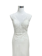 2002- Vestido de noiva de renda com cauda 